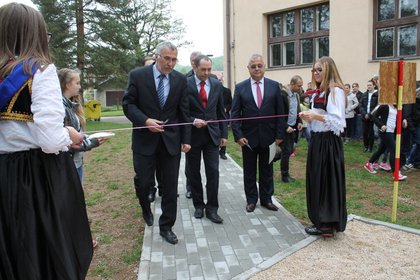 С помощта на България бяха изградени три детски площадски в община Киселяк, Босна и Хрцеговина